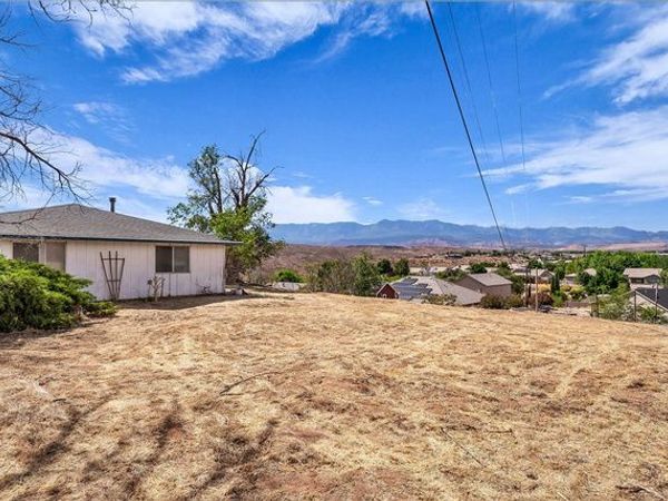 550 N 360 W, La Verkin, UT 84745