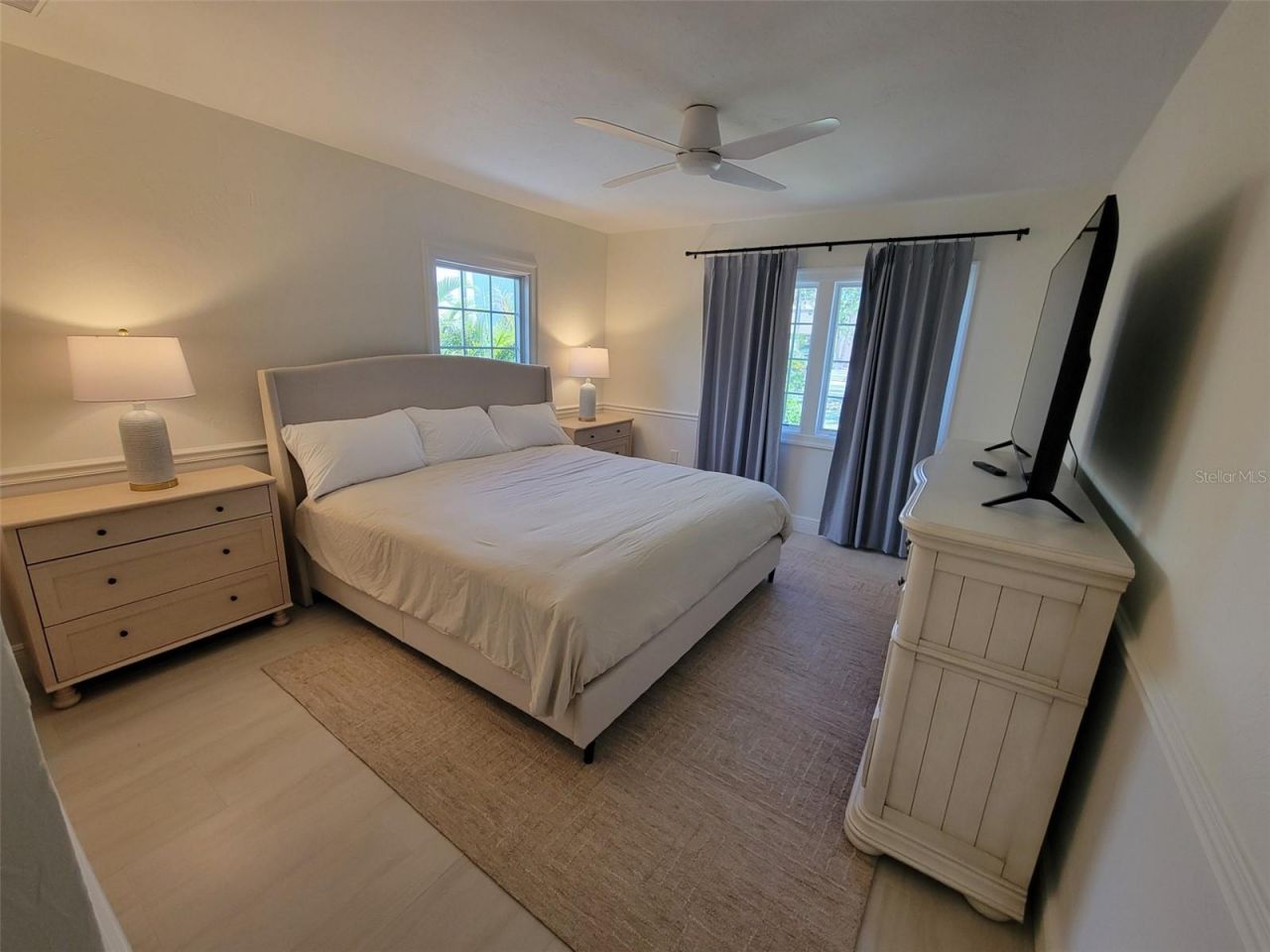 323 Madison Drive , Sarasota, FL 34236 Photo