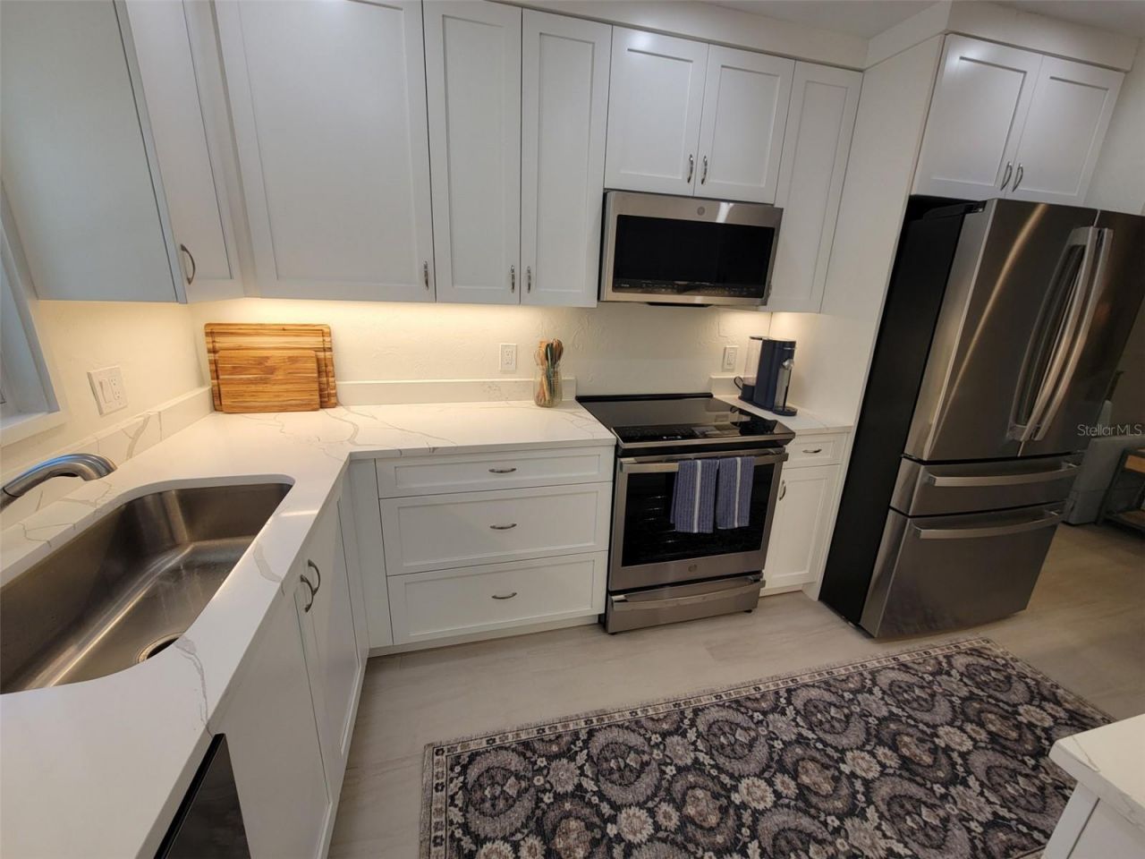 323 Madison Drive, Sarasota, FL 34236 Photo
