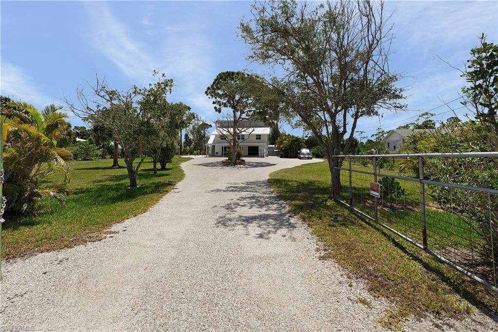 8626 Redwood Dr , Saint James City, FL 33956 Photo