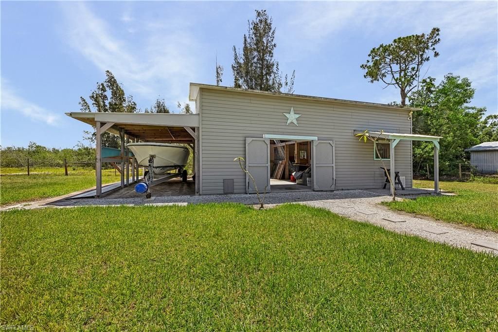 8626 Redwood Dr , Saint James City, FL 33956 Photo