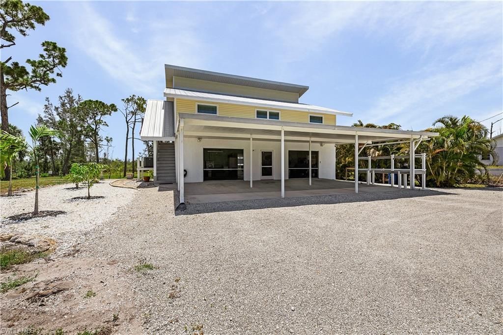 8626 Redwood Dr , Saint James City, FL 33956 Photo