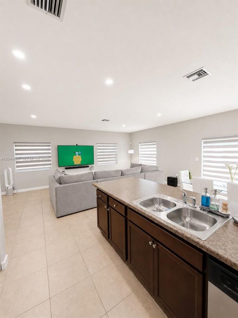 278 SE 31st Ter, Homestead, FL 33033 Photo