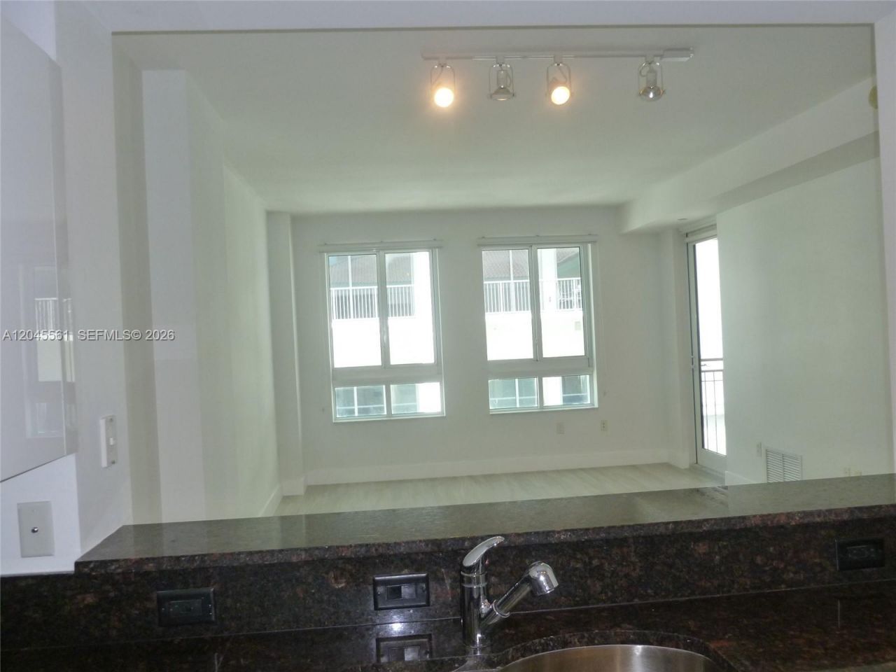 7350 SW 89th St , Unit 807S, Miami, FL 33156 Photo