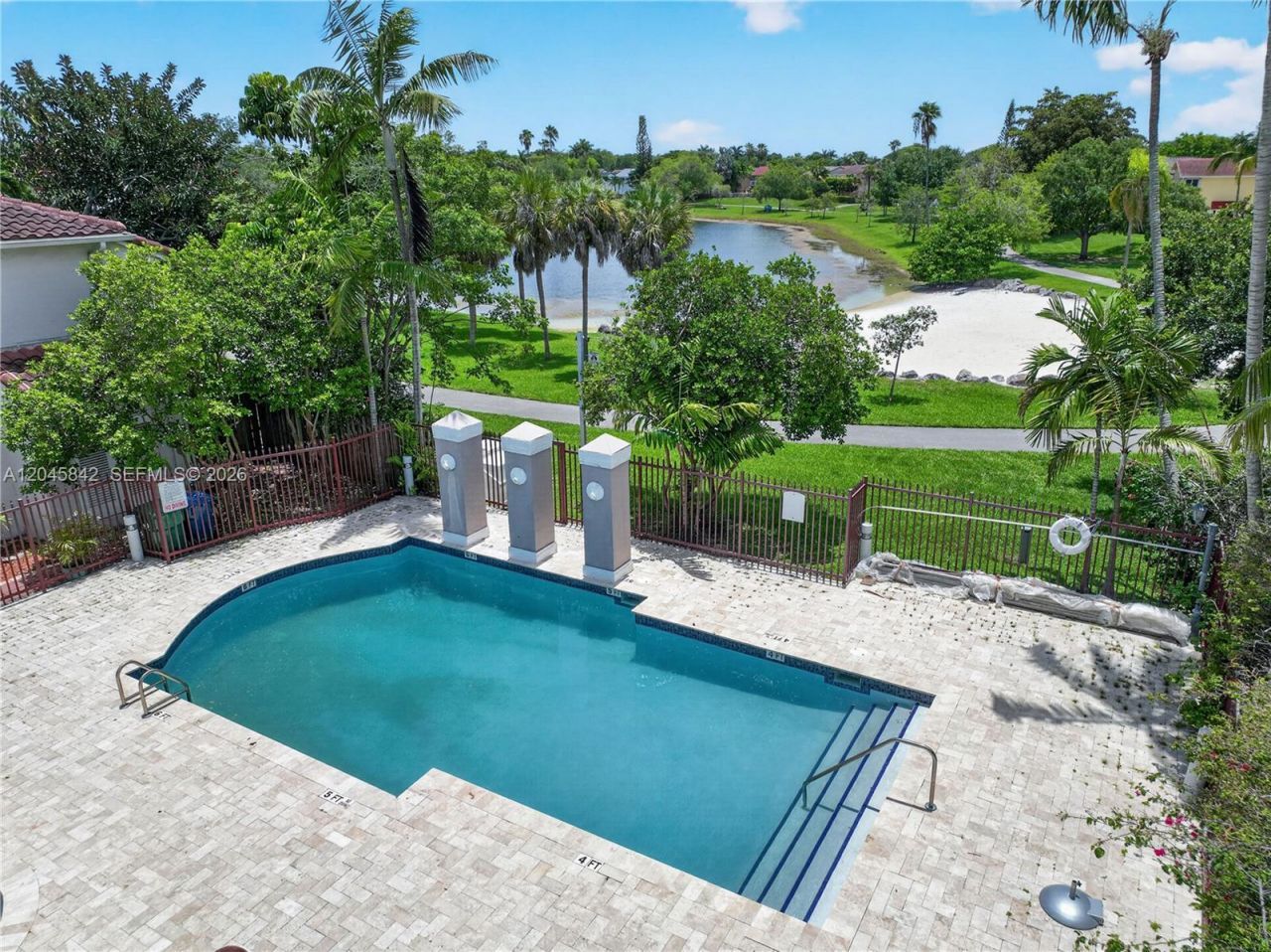 10210 SW 154th Pl, Unit 111, Miami, FL 33196 Photo