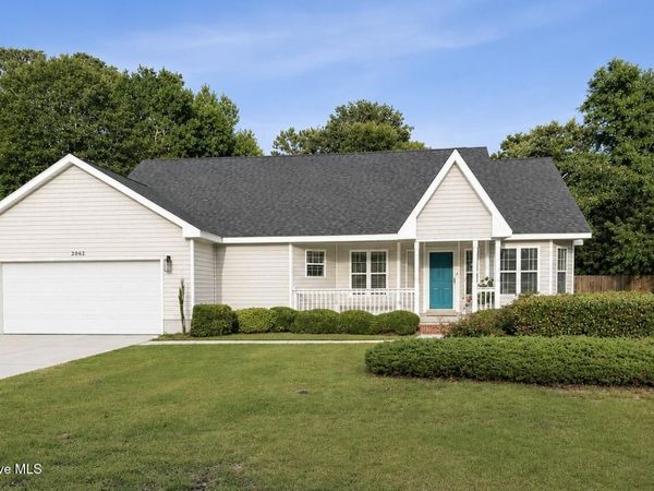 2002 Joslyn Drive, Morehead City, NC 28557