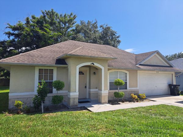212 SW Ewing Avenue, Port St. Lucie, FL 34983
