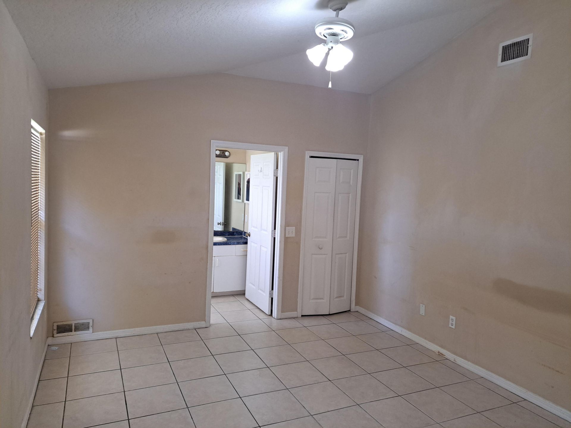 212 SW Ewing Avenue, Port Saint Lucie, FL 34983 Photo
