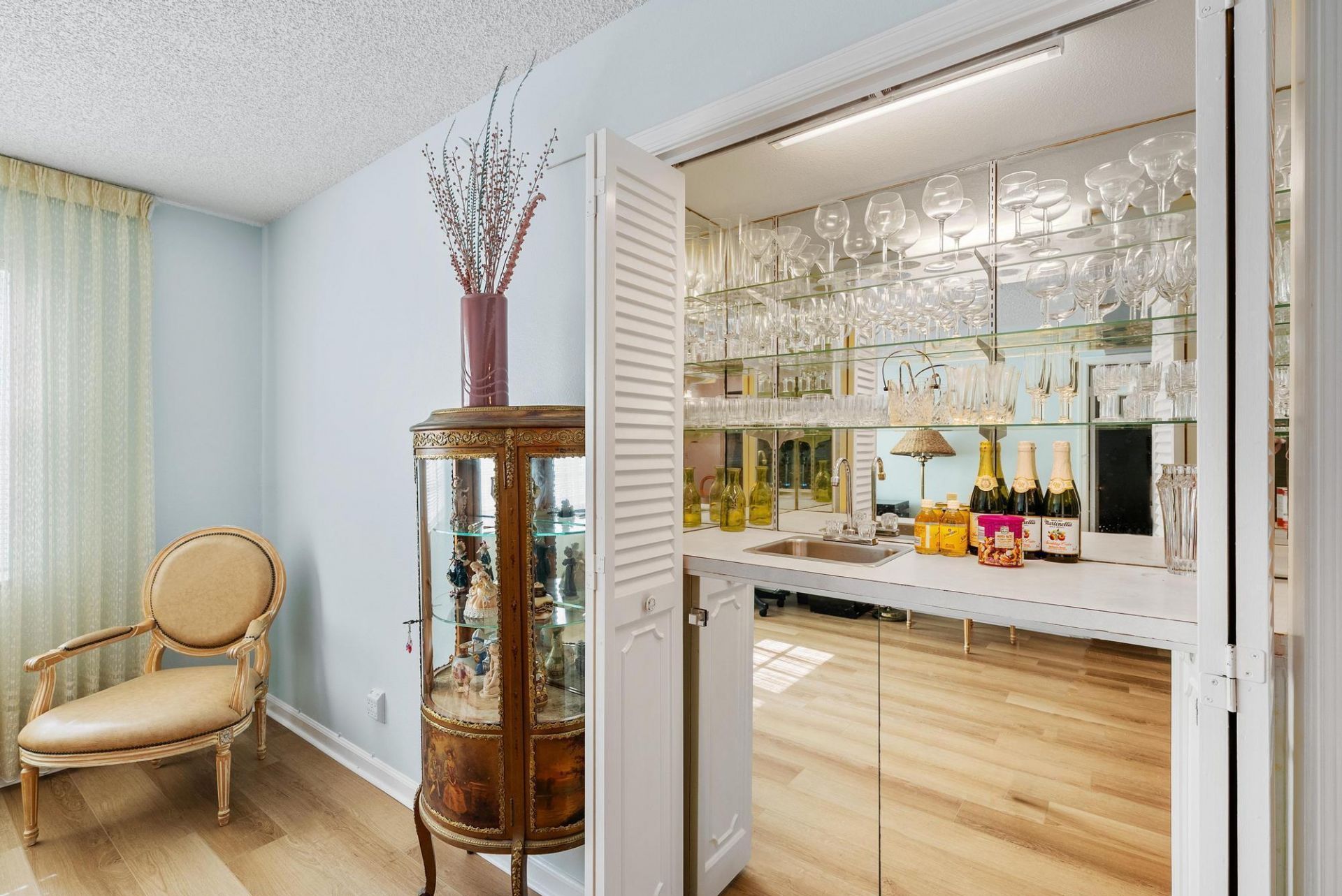 1262 N Sugar Sands Boulevard, Unit 126, Singer Island, FL 33404 Photo
