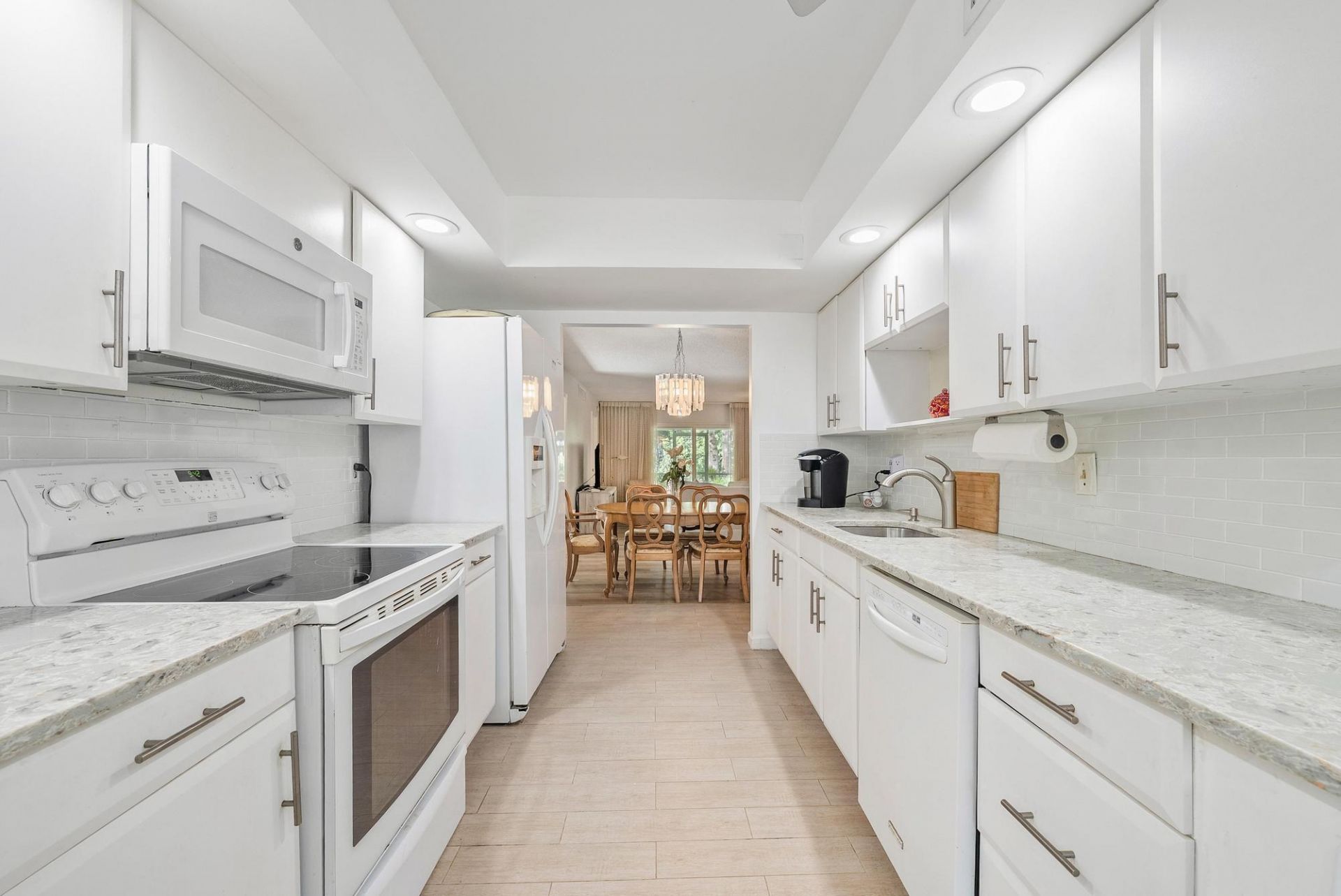 1262 N Sugar Sands Boulevard, Unit 126, Singer Island, FL 33404 Photo