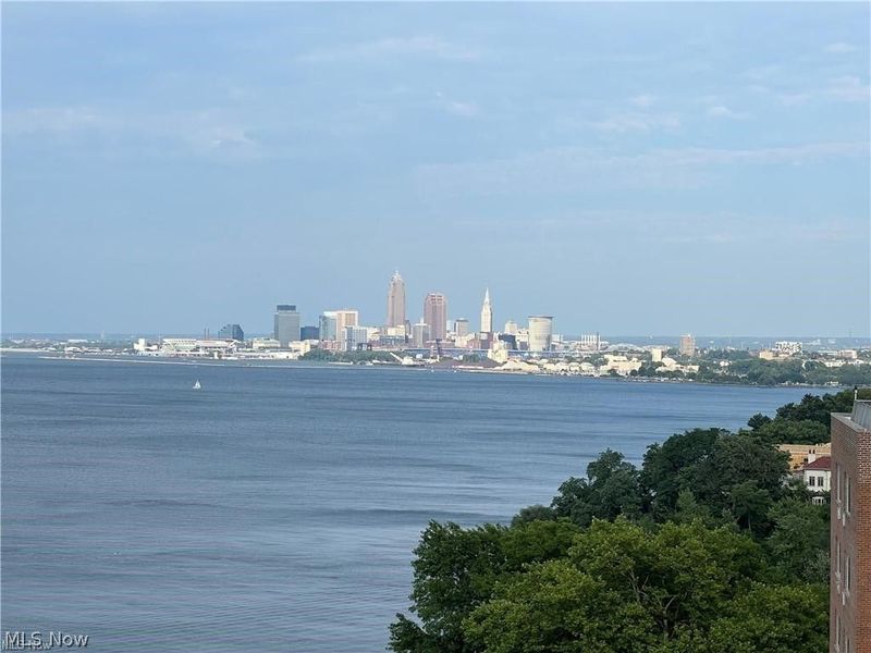11850 Edgewater Drive, Unit 925, Lakewood, OH 44107 Photo 14