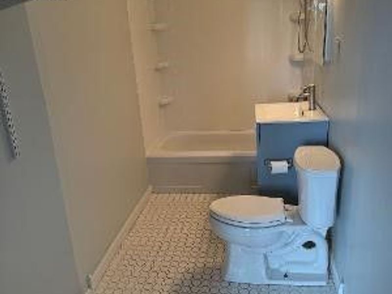 11850 Edgewater Drive, Unit 925, Lakewood, OH 44107 Photo 6