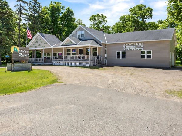 27102 STATE HIGHWAY 78 , Battle Lake, MN 56515