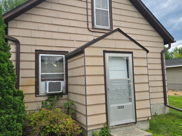 18303 Sperl Avenue , New Ulm, MN 56073
