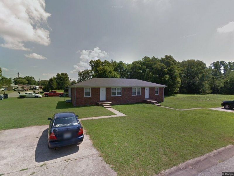 2000 B Jan Drive, Hopkinsville, KY 42240