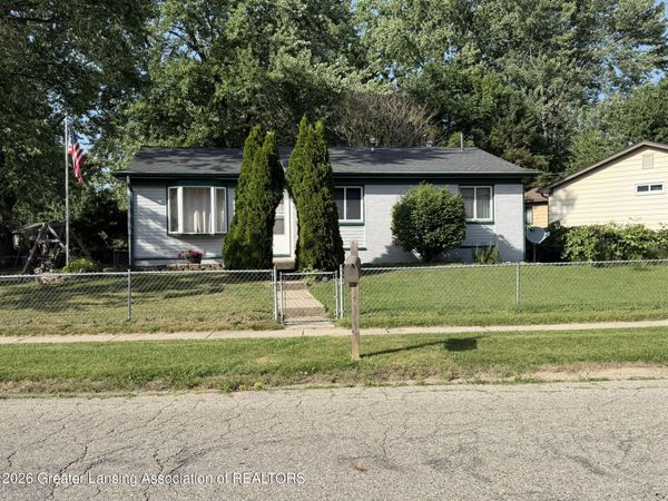 4326 Davlind Drive, Holt, MI 48842