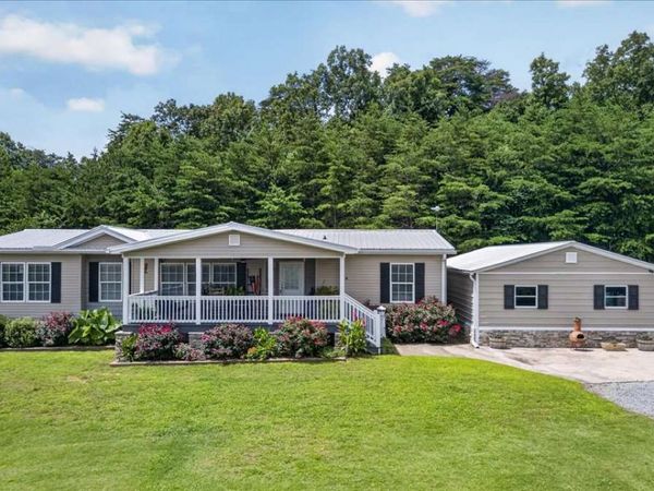 290 Knucklesville Road, Rydal, GA 30171