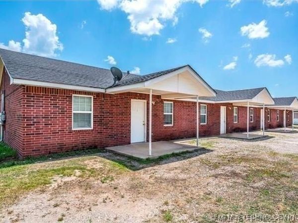 110 Blackberry Street, Unit 3, Davis, OK 73030