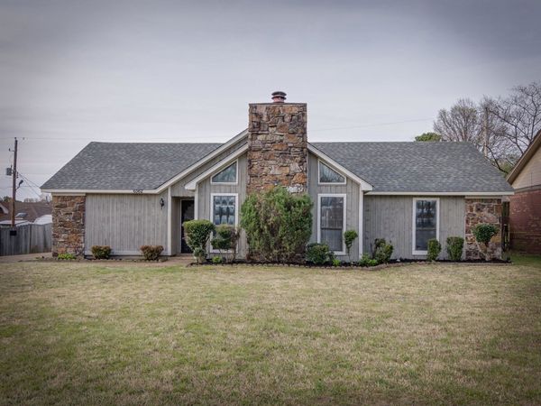 6562 LAKE VALLEY DR, Memphis, TN 38141