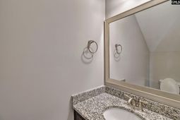 922 Taramore Lane photo 4