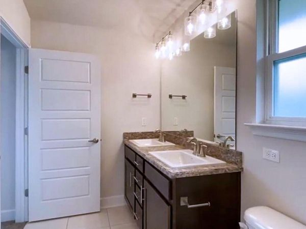 7738 LOOKOUT POINT Drive, Jacksonville, FL 32210