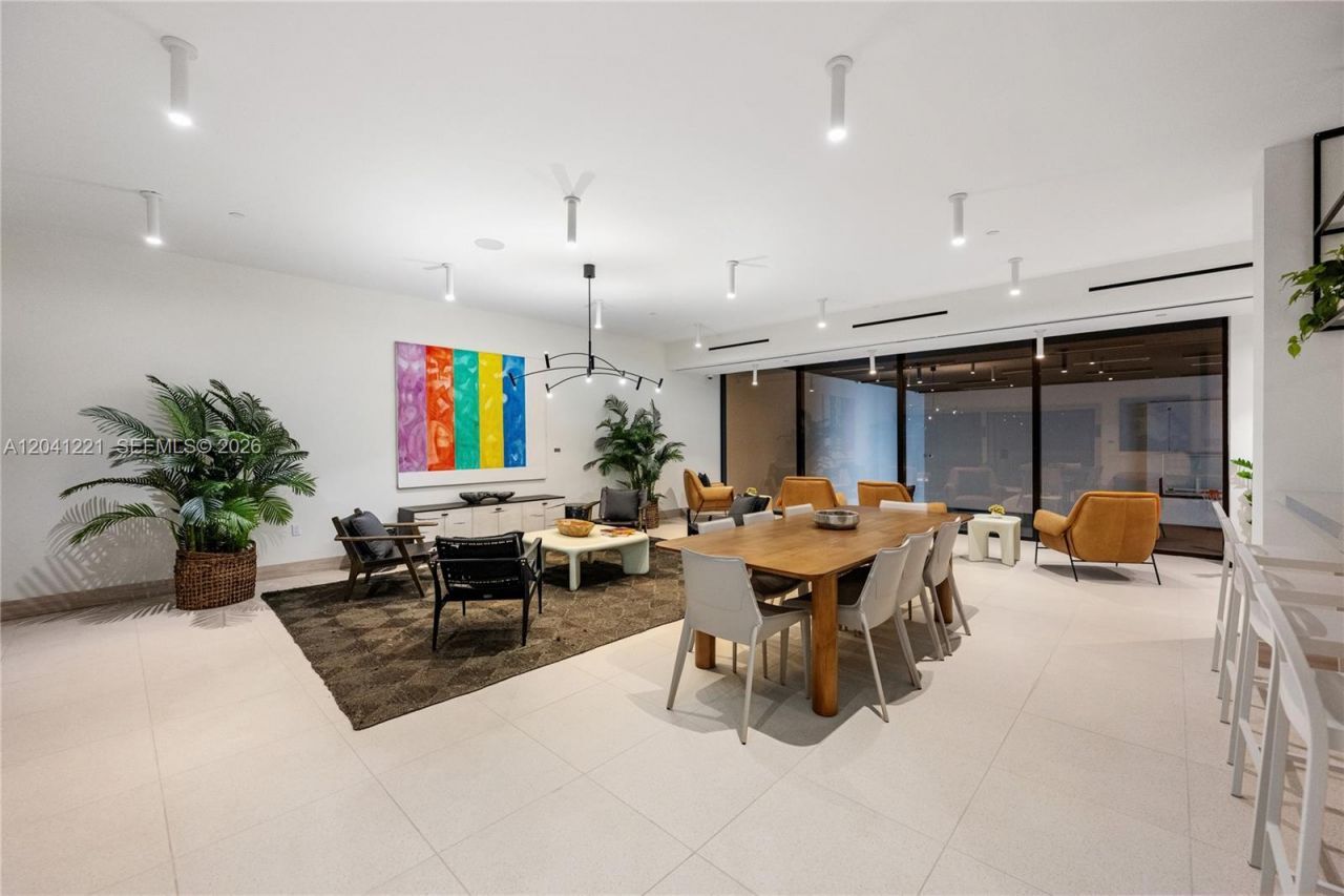 225 N Miami Ave , Unit 1804, Miami, FL 33128 Photo