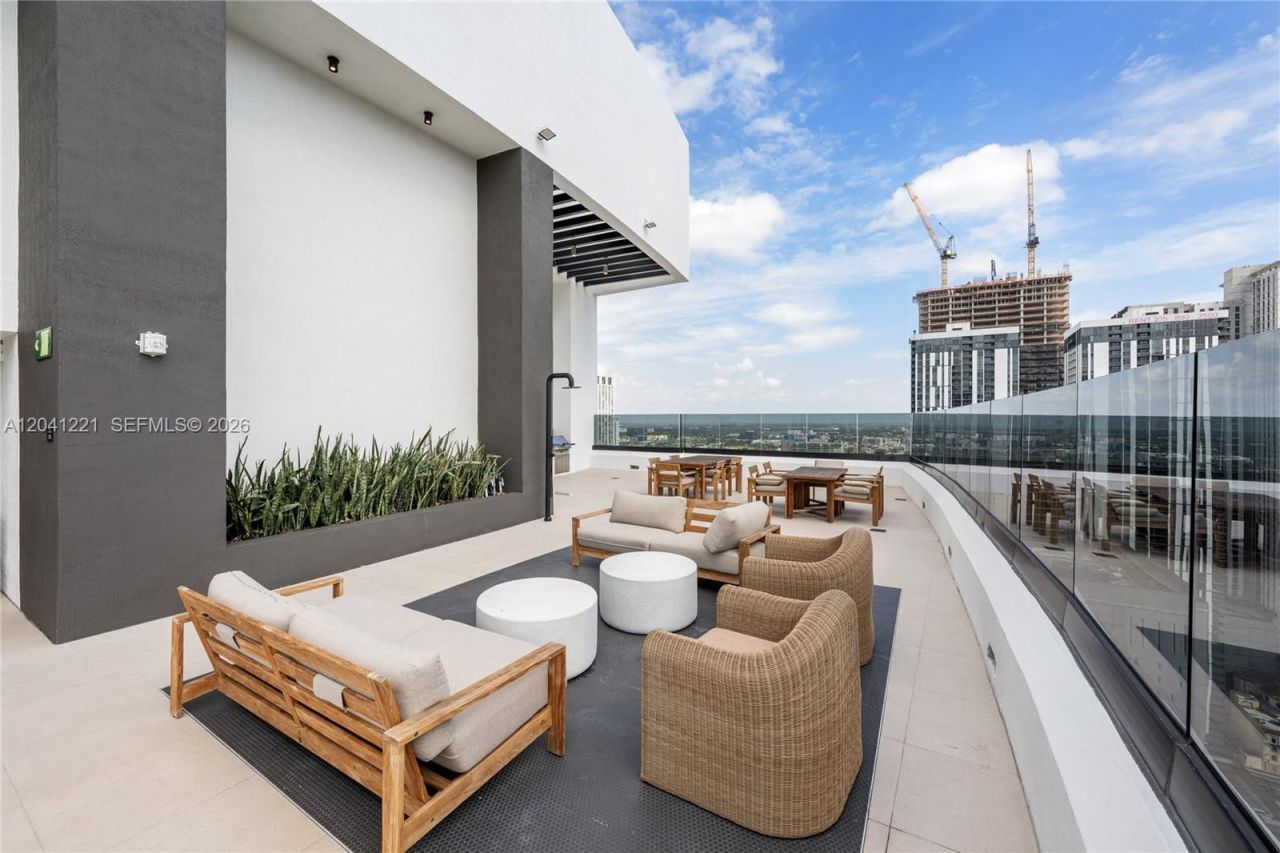 225 N Miami Ave , Unit 1804, Miami, FL 33128 Photo