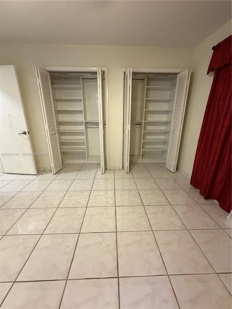 14725 SW 86th Ln , Miami, FL 33193 Photo