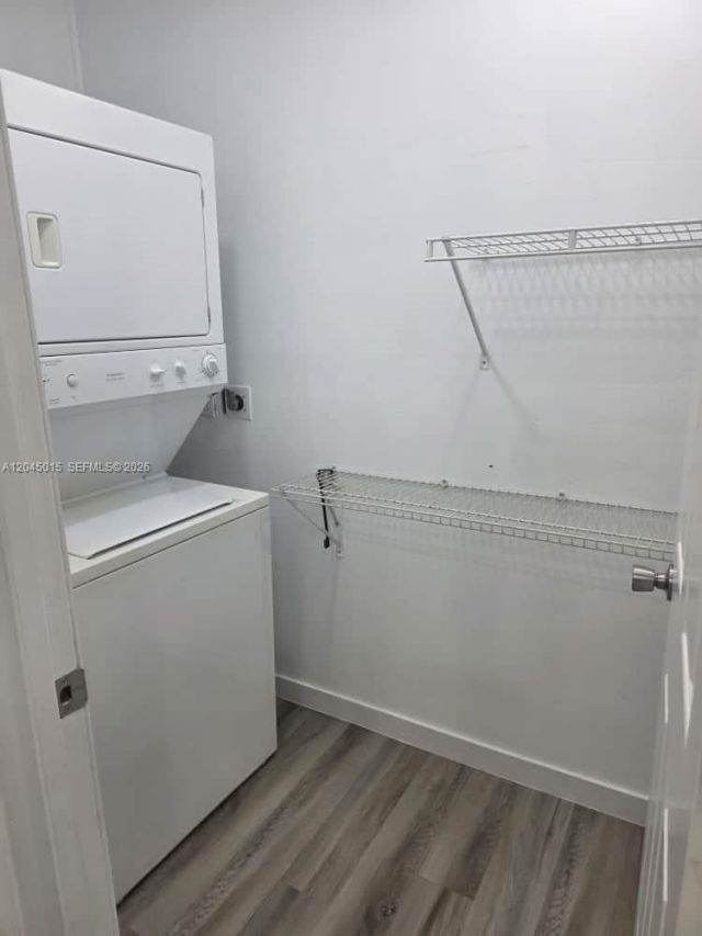 23 Miami Gardens Rd, Unit 3, West Park, FL 33023 Photo