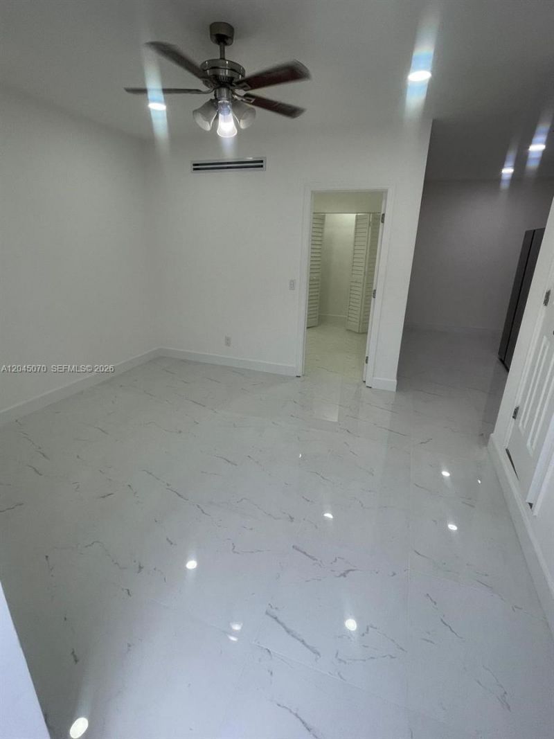 15975 SW 109th St, Unit 1, Miami, FL 33196 Photo