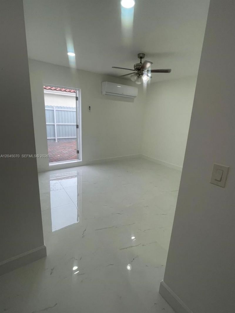 15975 SW 109th St, Unit 1, Miami, FL 33196 Photo