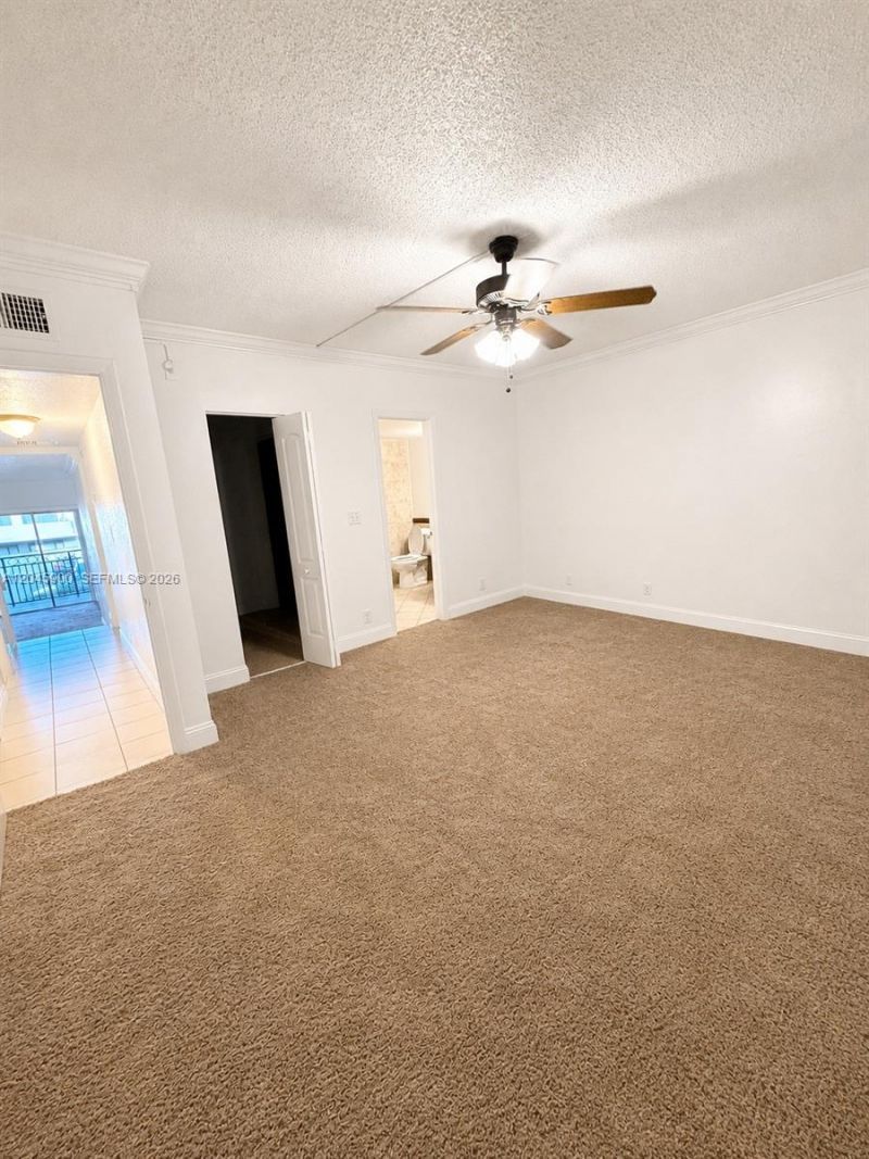 4850 SW 63rd Ter, Unit 224, Davie, FL 33314 Photo