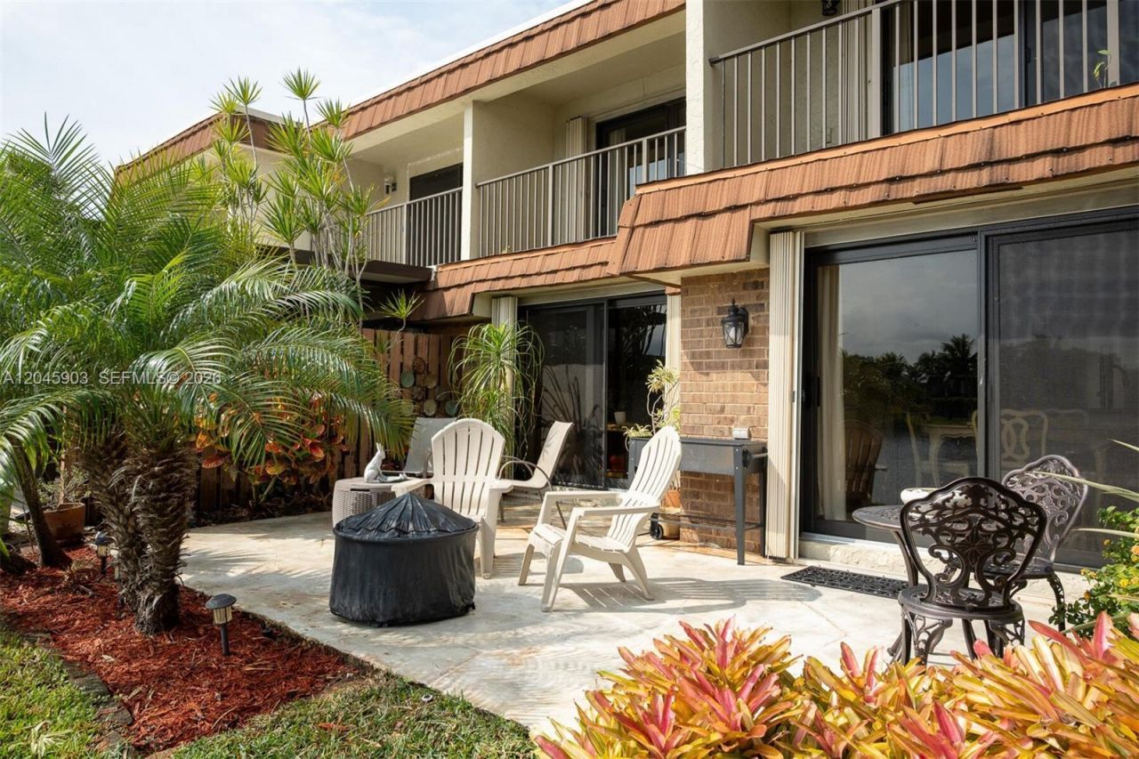 1222 SW 120th Way , Unit 190, Davie, FL 33325 Photo