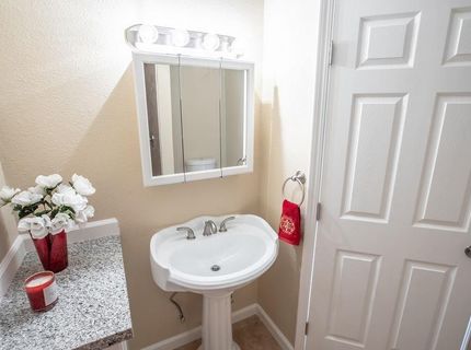 4555-b Paradise Ln, Auburn, CA 95602 Photo
