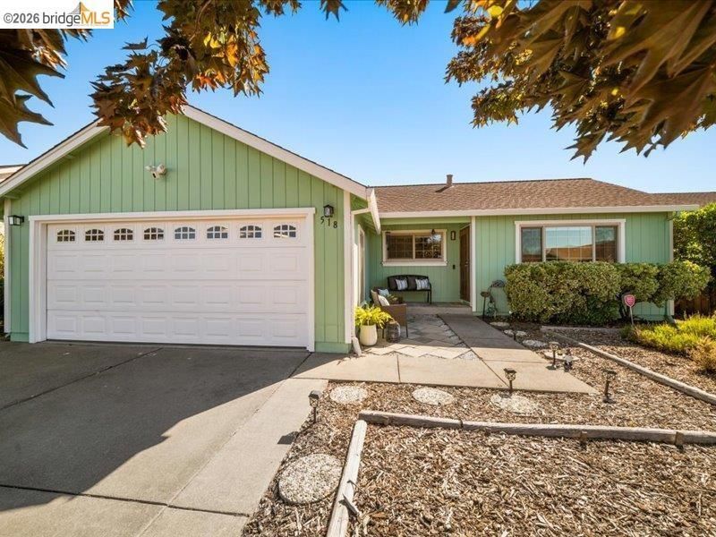 518 Bella Vista Dr, Suisun City, CA 94585 Main Photo
