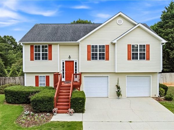 8330 Deliah Way, Gainesville, GA 30506