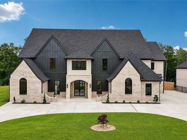 6569 Misty Harbor Court, Flowery Branch, GA 30542