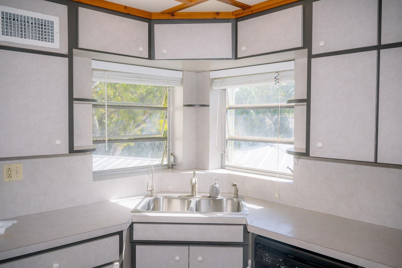 81160 Old Highway, Islamorada, FL 33036 Photo