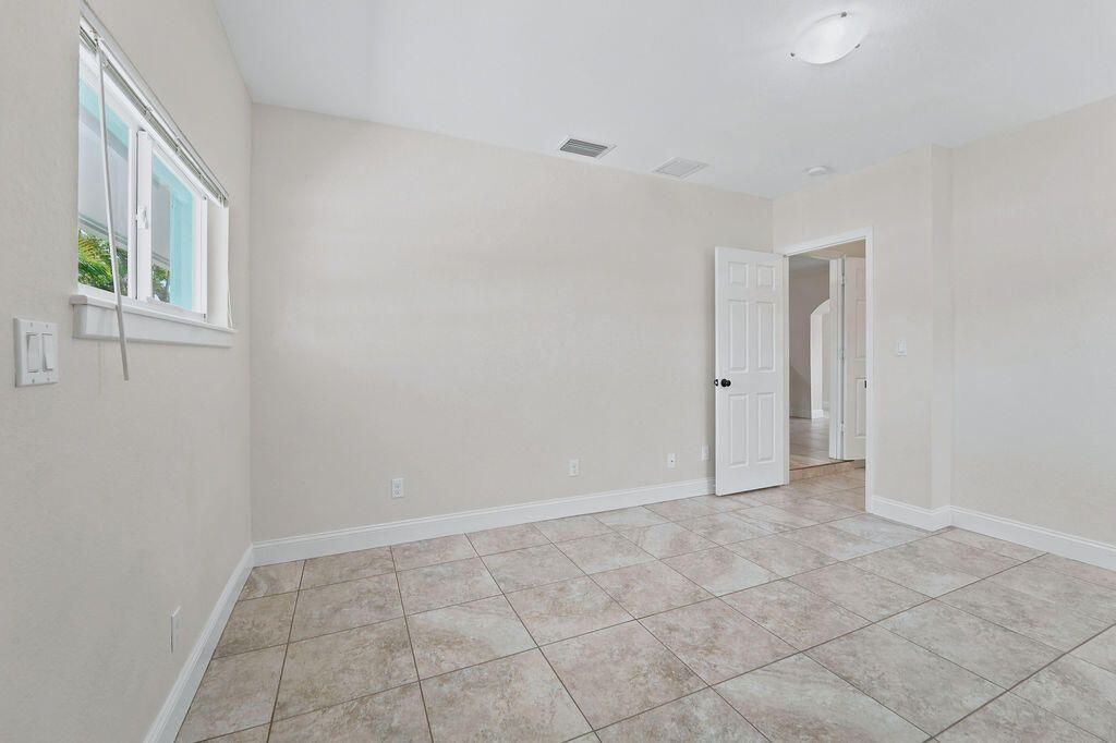 18966 SE Southgate Drive, Jupiter, FL 33469 Photo