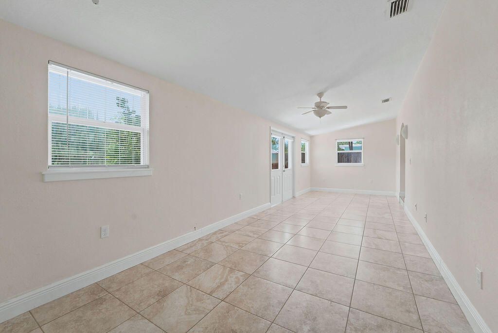18966 SE Southgate Drive, Jupiter, FL 33469 Photo