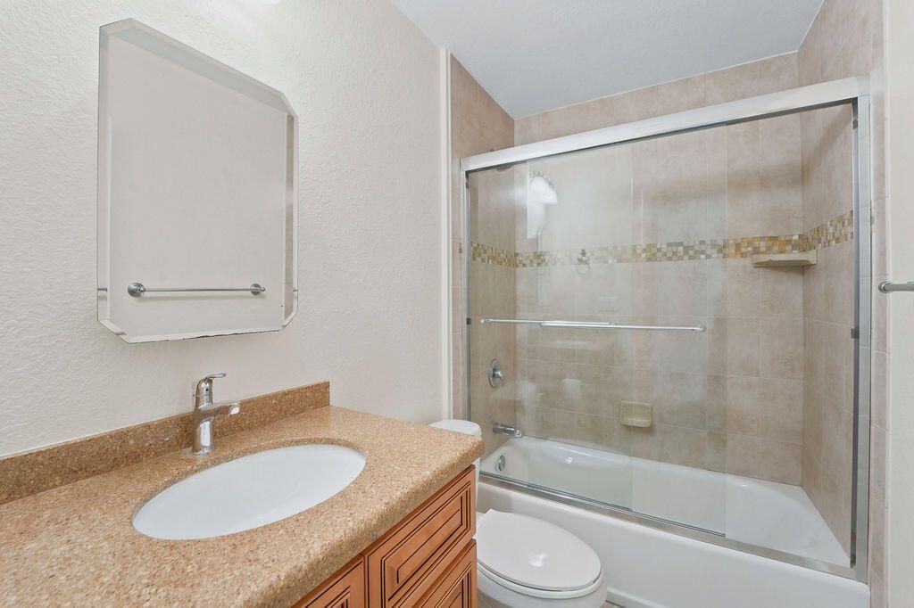 18966 SE Southgate Drive, Jupiter, FL 33469 Photo