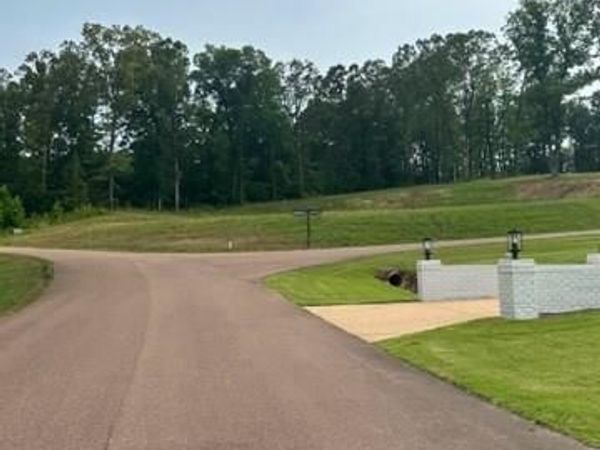 306 Winners Circle, Oxford, MS 38655