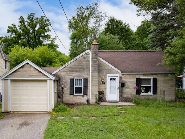 128 S Berkley Street, Kalamazoo, MI 49006
