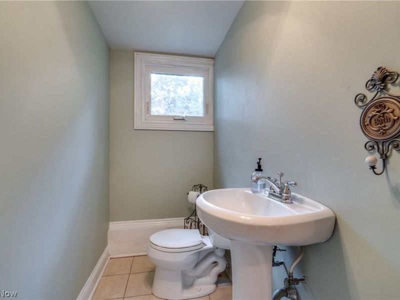 1501 Corrib Avenue NW, Canton, OH 44708 Photo 22