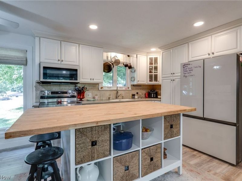1501 Corrib Avenue NW, Canton, OH 44708 Photo 5