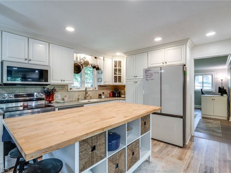 1501 Corrib Avenue NW, Canton, OH 44708 Photo 6