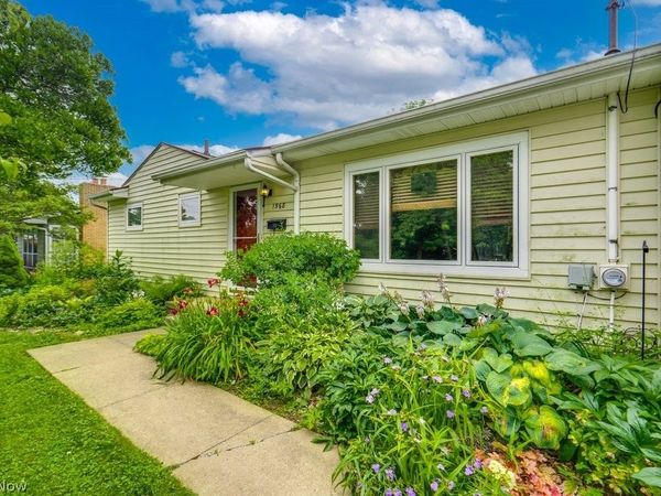 1568 Hagey Drive , Barberton, OH 44203