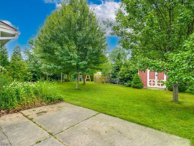 1568 Hagey Drive, Barberton, OH 44203 Photo 17