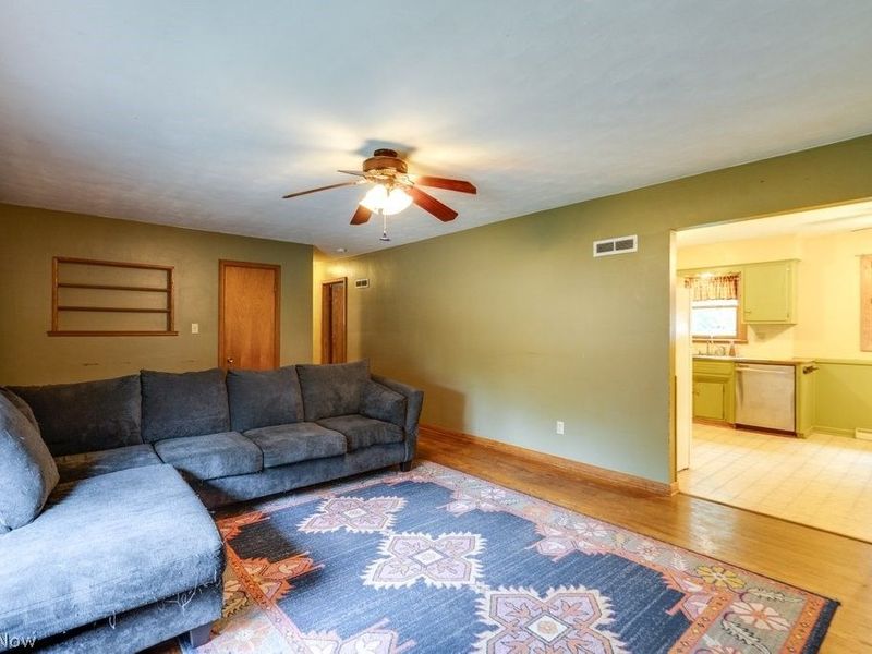 1568 Hagey Drive, Barberton, OH 44203 Photo 6