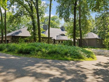 2465 French Lake Road, Wayzata, MN 55391